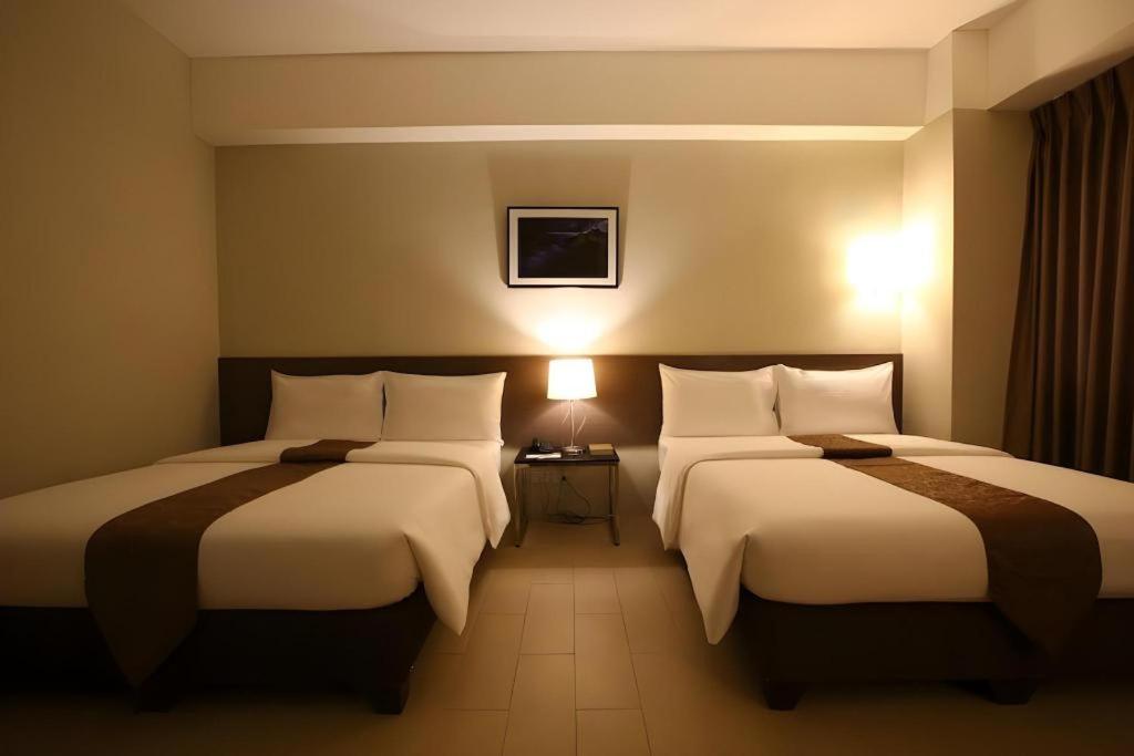 Sequoia Hotel Quezon City Exterior photo